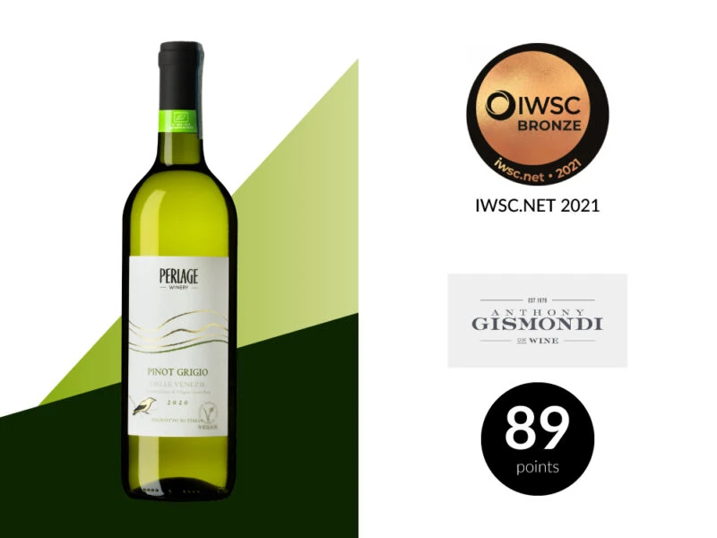 perlage-v-come-vegani Bottiglia di Pinot Grigio Perlage, vino biologico premiato, riflette l'eccellenza veneta.